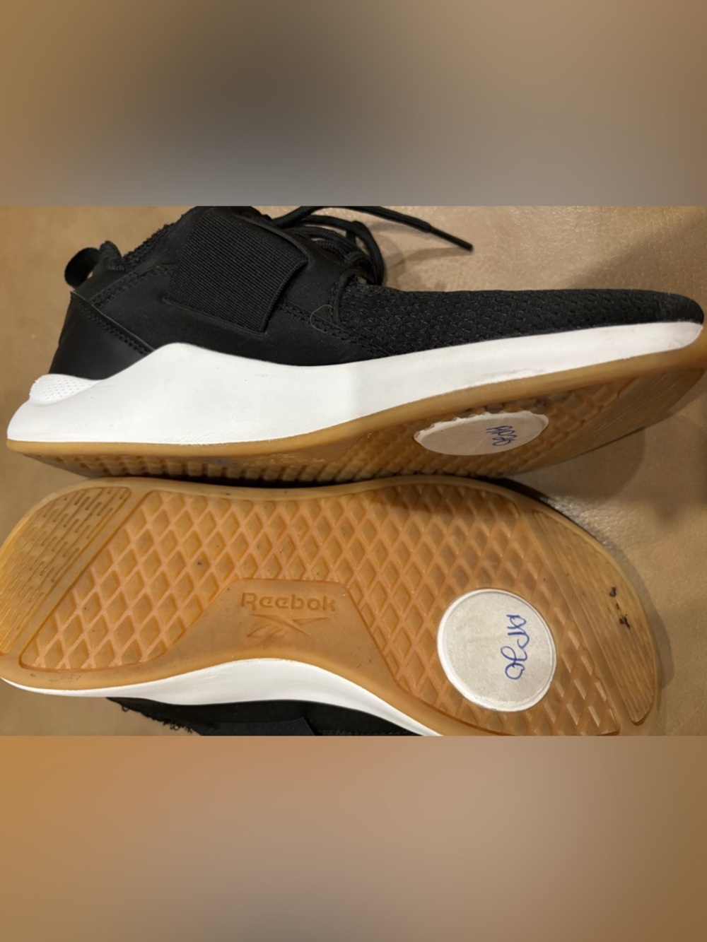 Reebok Black Knit Women's Athletic running Sneakers - Picture 5 of 8